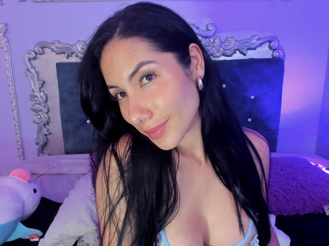 ArianaRogers - Porno na żywo i seks kamera - 26390957