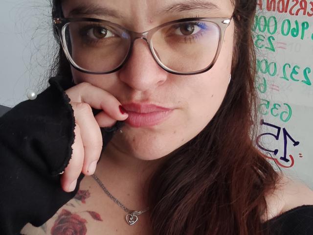 ElizabethFire - Live porno og sexkamera - 26394373
