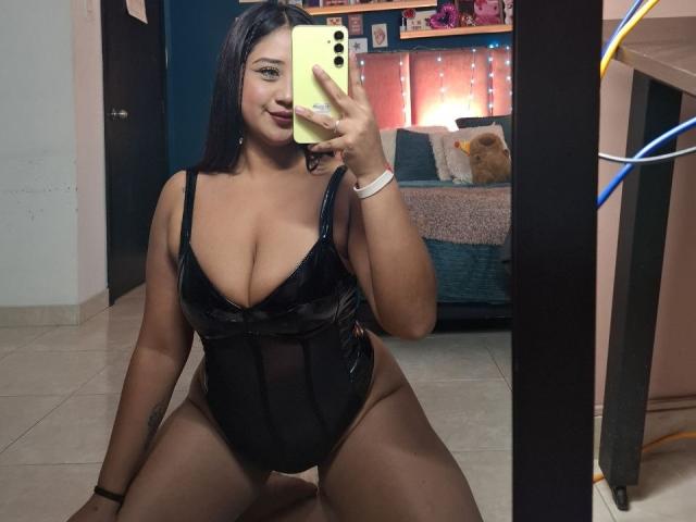 IsaLux - Live porn &amp; sex cam - 26401421