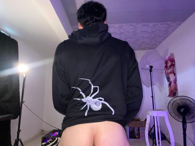 LinoRayn - Live Sex Cam - 26402437