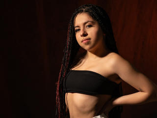 LunnaCollins - Live Sex Cam - 26403385