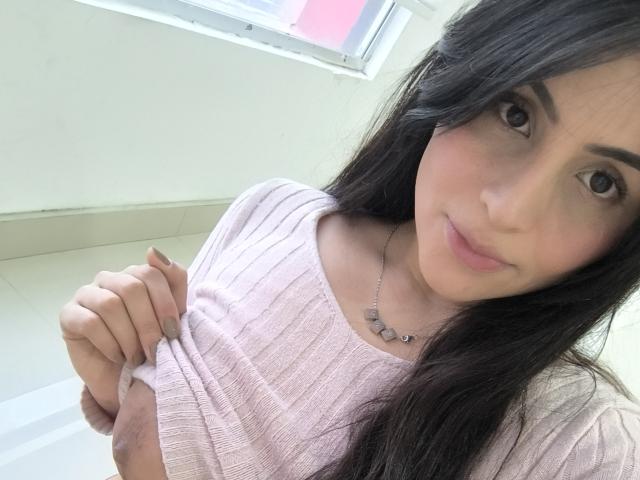 SaraWestt - Live porn &amp; sex cam - 26403457