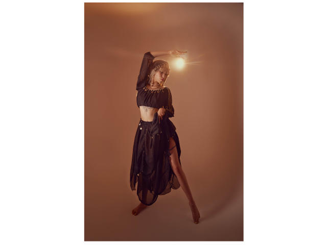 OliviaMonroe - Camera khiêu dâm &amp; quyến rũ trực tiếp - 26403853