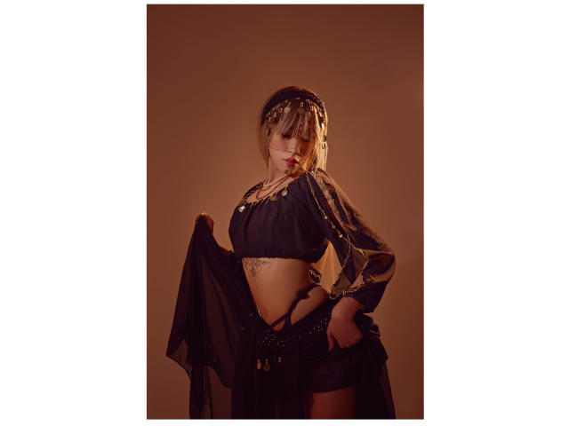OliviaMonroe - Camera khiêu dâm &amp; quyến rũ trực tiếp - 26404077