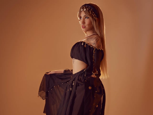 OliviaMonroe - Live porn &amp; sex cam - 26404449