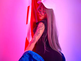 OliviaMonroe - Live porn &amp; sex cam - 26404677