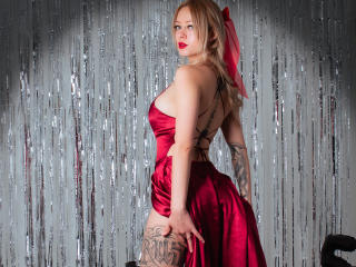 MiaValentine - Live porn &amp; sex cam - 26405665