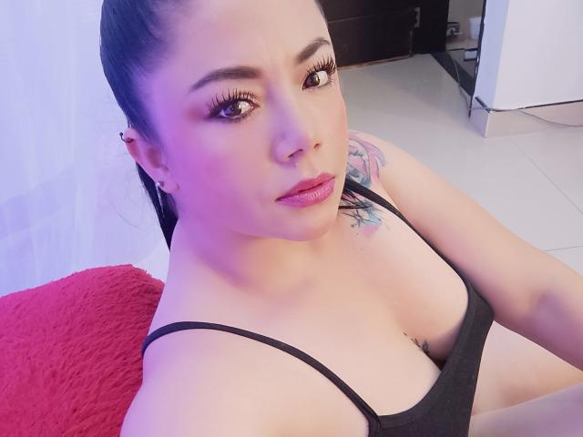 SamanthaVenus - Live porn &amp; sex cam - 26407505