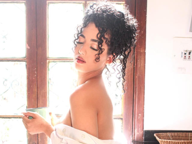 AuroraFerretti - Live sex cam - 26408673