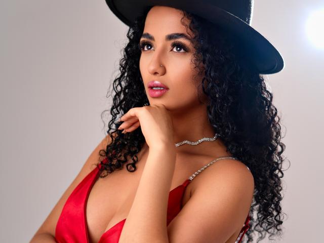 AuroraFerretti - Live porn &amp; sex cam - 26409217