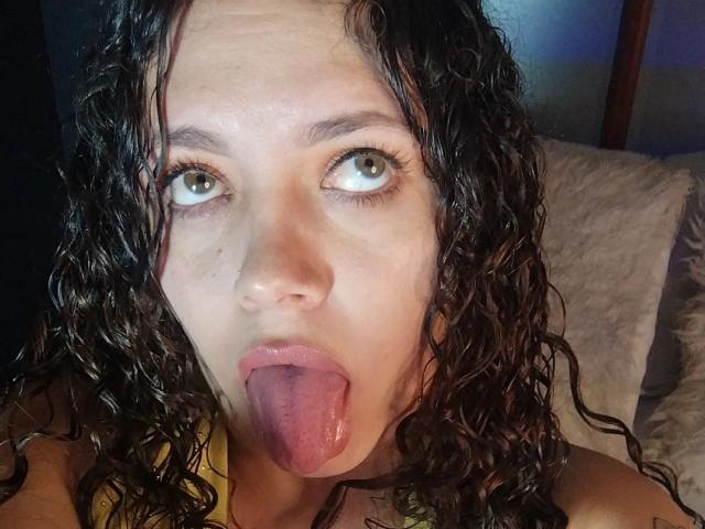 RubbyStrong - Live sex cam - 26409781