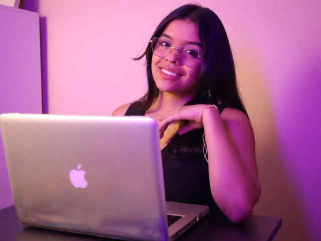 LinaSanttacruz - Live sexe cam - 26409857