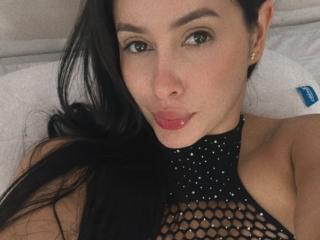EmilyParkerr - Live porn &amp; sex cam - 26413749
