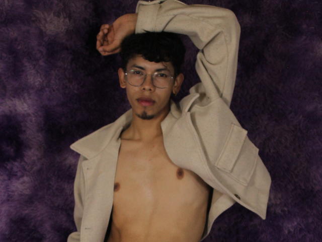 LianStonne - Live sex cam - 26414449