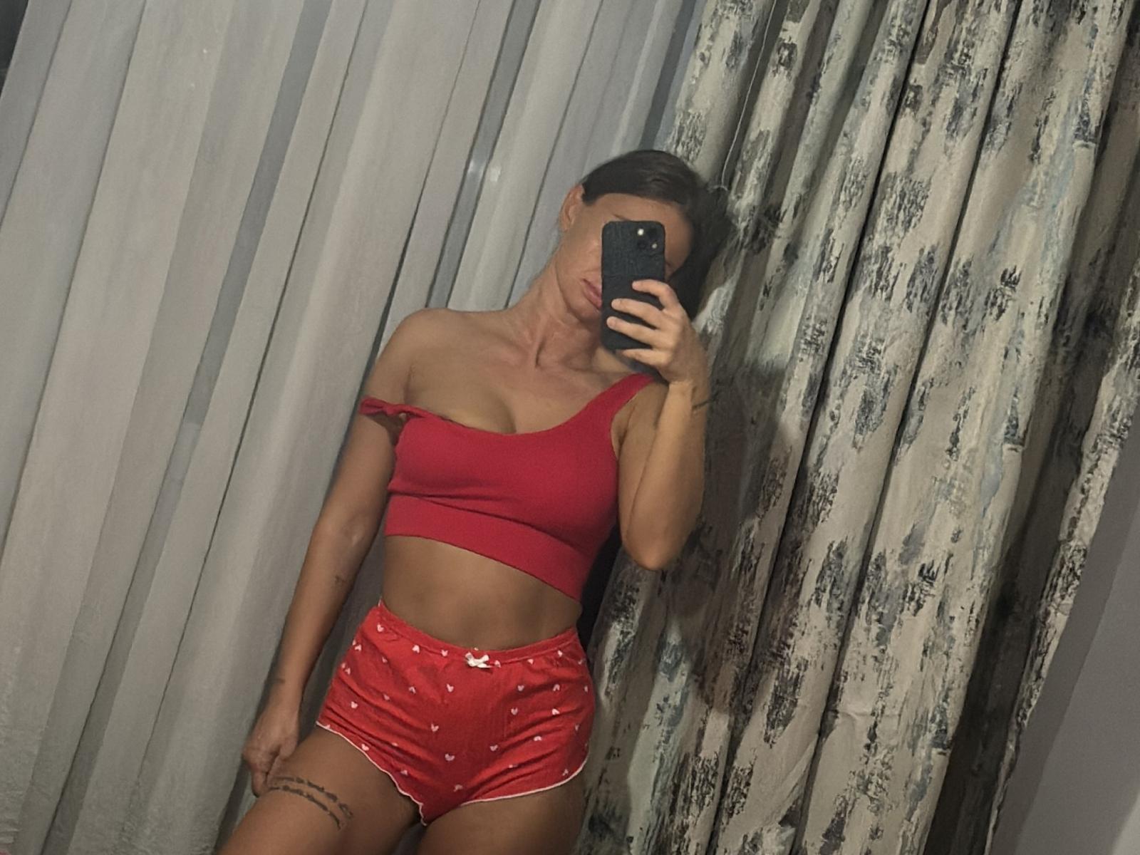 JesssicaJesss - Live Sex Cam - 26415753