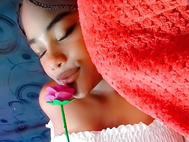 ShanissseRoss - Live sexe cam - 26417561