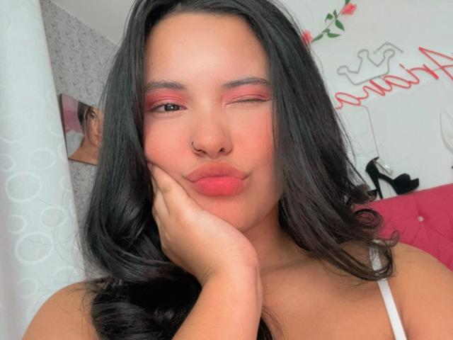 ArianaSmith69 - Sexe cam en vivo - 26419573