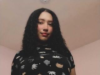 KarinaLovey - Porno na żywo i seks kamera - 26424409