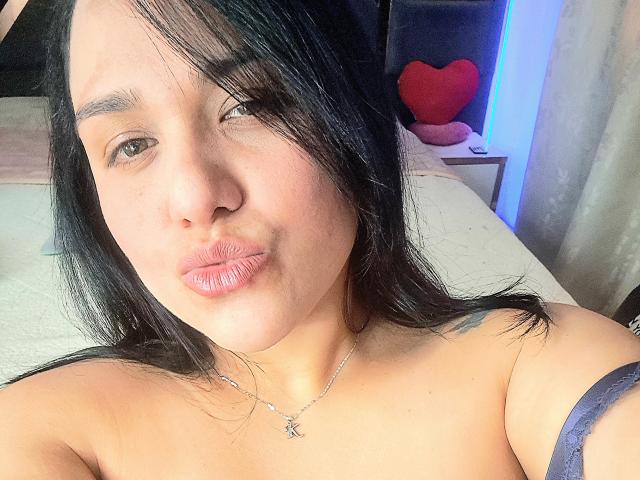 VivianaThomson - Live sex cam - 26426625