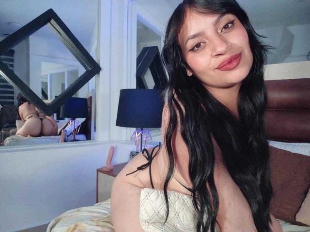 AlexaMiranda - Live sex cam - 26427729