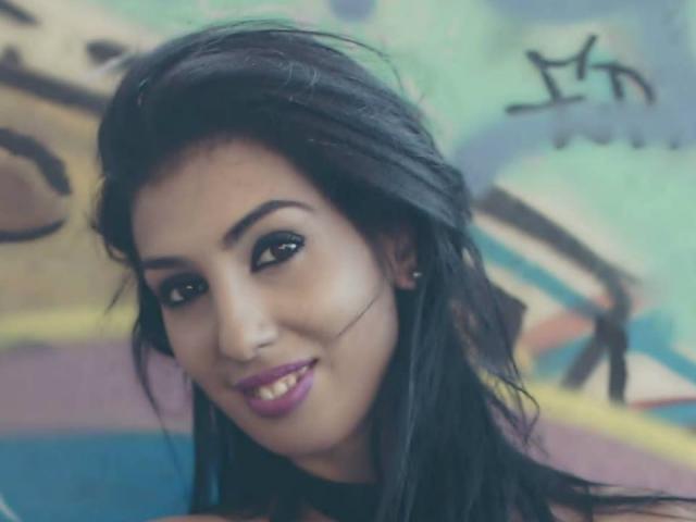 BrunetteBabe69 - Live sexe cam - 2642785