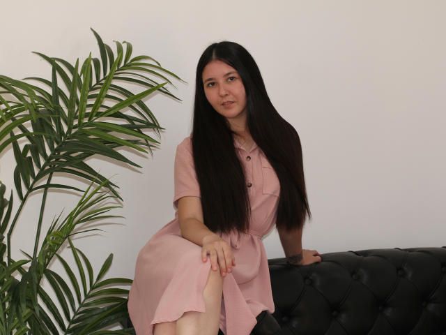 LizaHolmes - Live sex cam - 26429209