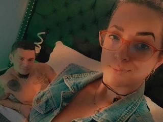 AbbyAndVincent - Live porn &amp; sex cam - 26429601