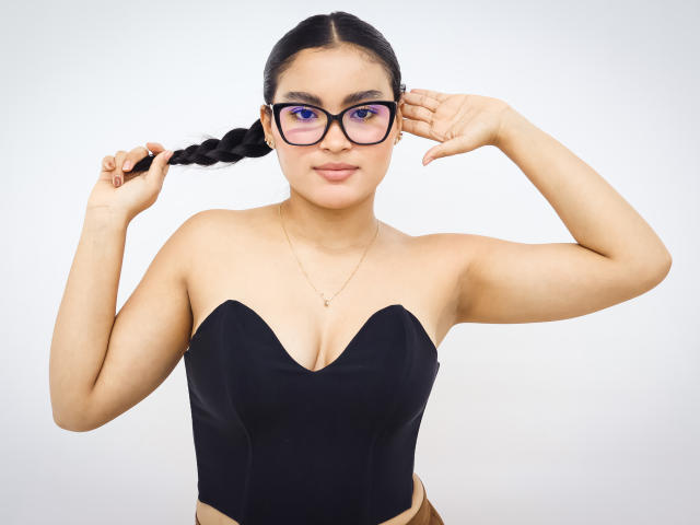 MiiaPalmer - Live Sex Cam - 26429765