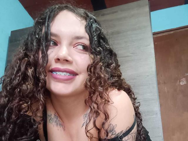 RubbyStrong - Live sex cam - 26433189