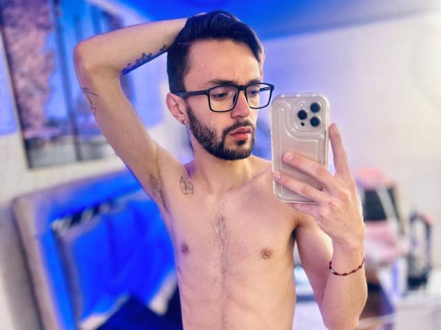 JakeMagnus - Live Sex Cam - 26433305