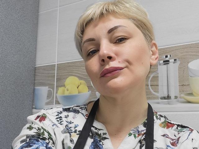 LadyElina - Sexe cam en vivo - 26433357