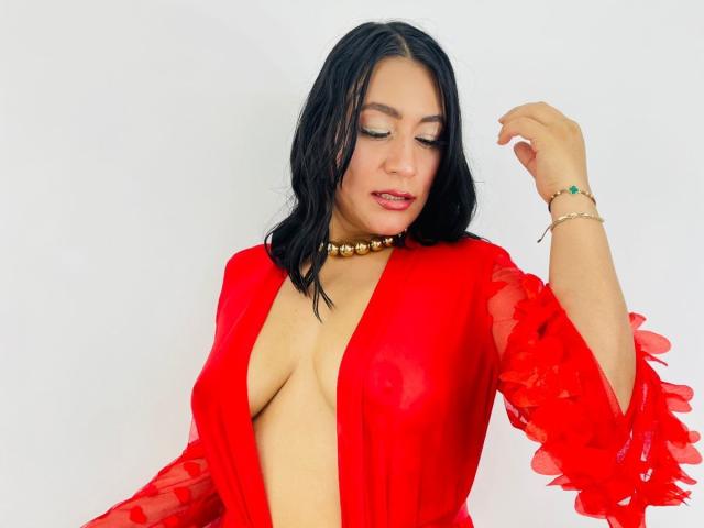 EmaFoxy - Live porn &amp; sex cam - 26434689