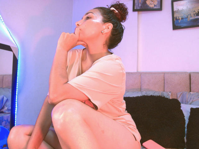 AmberDemons - Live sexe cam - 26436153