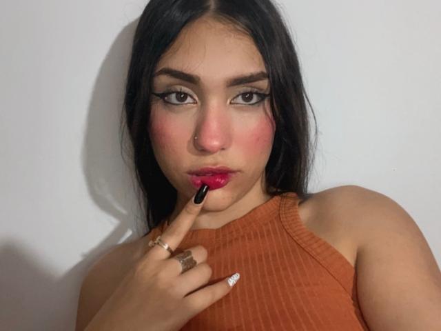 EmmaRubis - Live porn &amp; sex cam - 26436837