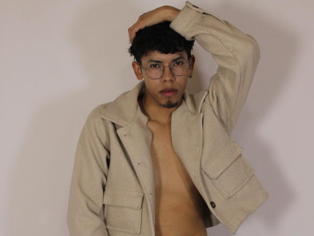 LianStonne - Live sex cam - 26440257