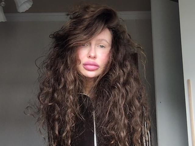 AnnPat - Live sex cam - 26440497