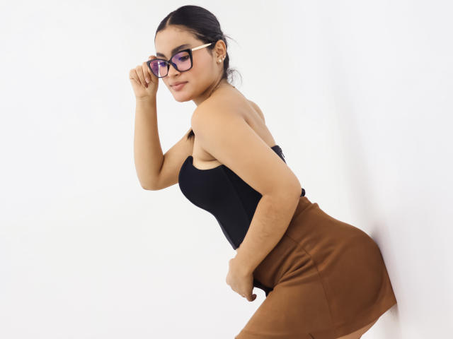 MiiaPalmer - сексуальная веб-камера в реальном времени - 26441561