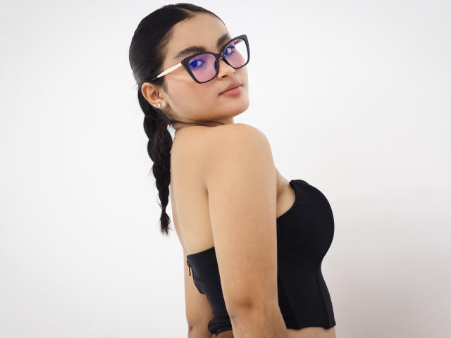 MiiaPalmer - Live porn &amp; sex cam - 26441577