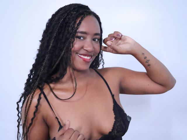NaomiReyes - Live sex cam - 26441913