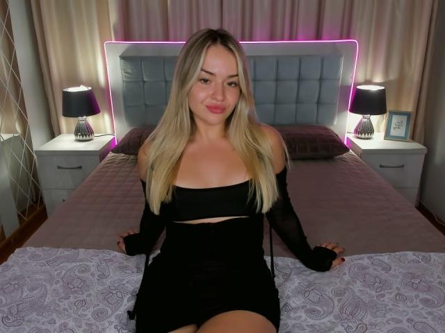 EvaAdderiy - Live Sex Cam - 26446057