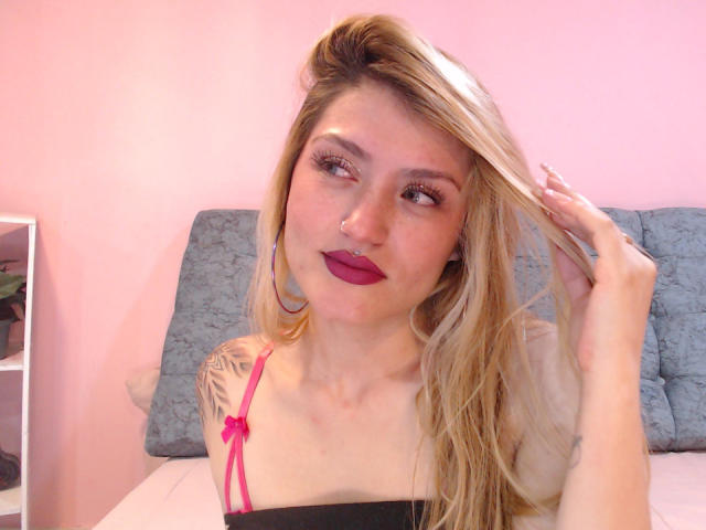 CamilaRossa - Live sex cam - 26448681