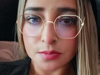AlessadraJones - Live sex cam - 26450617