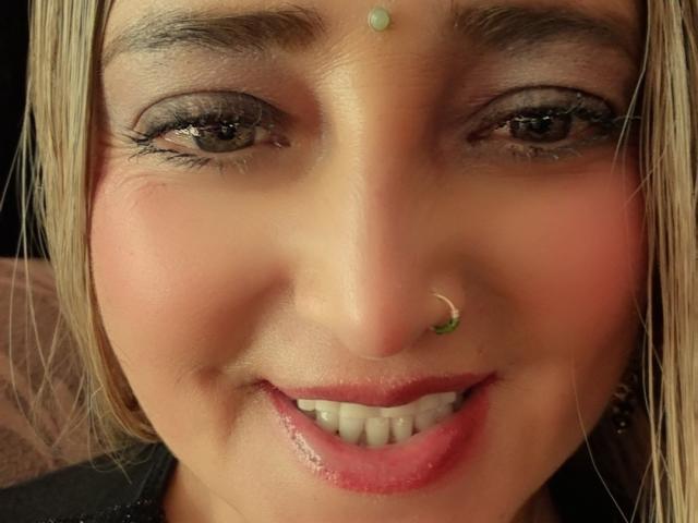 AlessadraJones - Live sex cam - 26450629