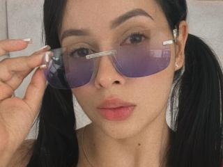 EmilyParkerr - Live sex cam - 26457017