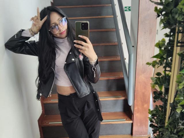 VioletXBloom - Live sex cam - 26461669