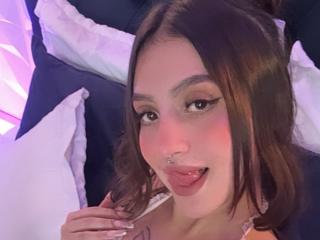 NaireaBeaumont - Live porn &amp; sex cam - 26462981