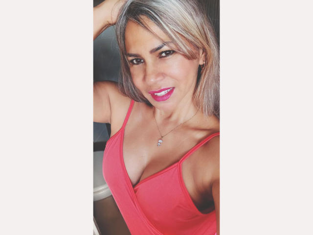 BrigiteWalsh - Live sex cam - 26464909