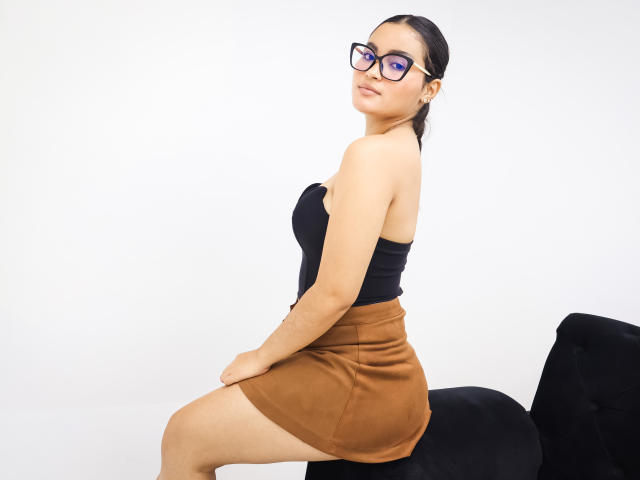 MiiaPalmer - Live sex cam - 26466921