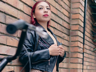 ZoeRedds - Live porn &amp; sex cam - 26469009