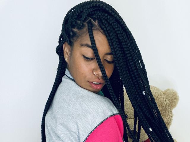 AhteneaSexy - Live sex cam - 26470165